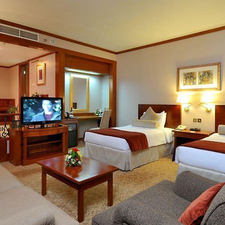 Ramada Dubai Hotel Room photo