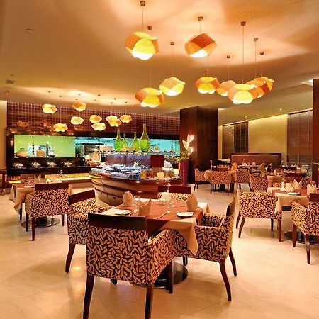 Ramada Dubai Hotel Restaurant photo