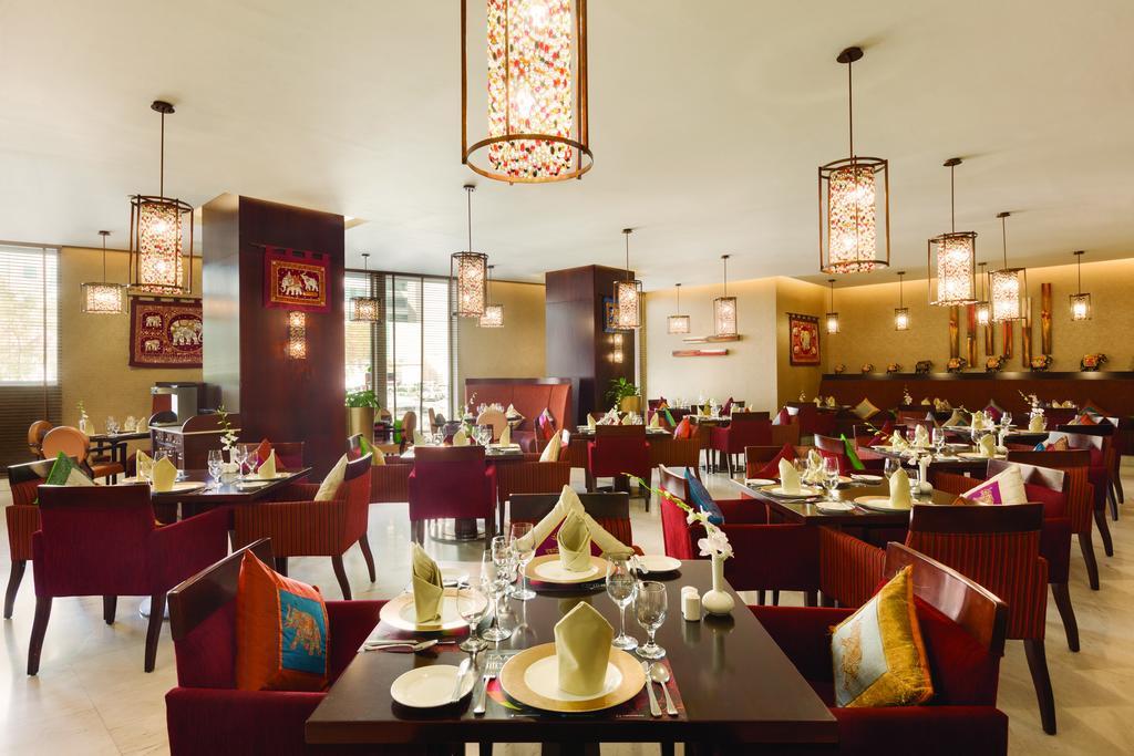 Ramada Dubai Hotel Exterior photo
