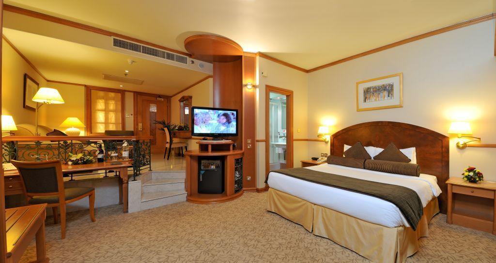 Ramada Dubai Hotel Room photo