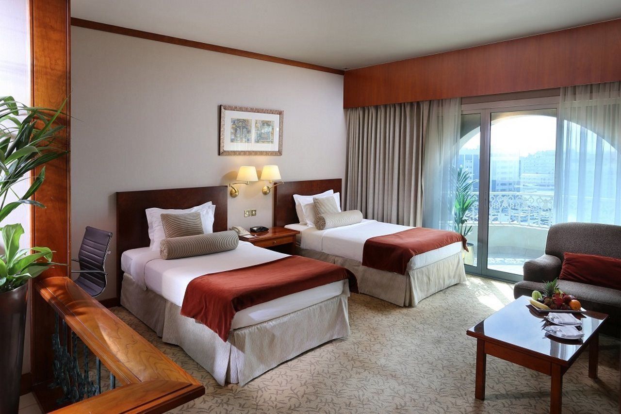 Ramada Dubai Hotel Exterior photo