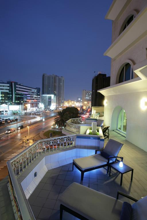 Ramada Dubai Hotel Exterior photo